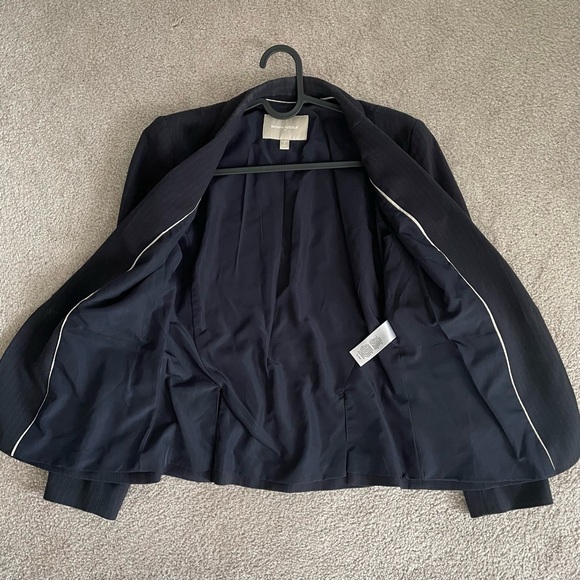 Banana Republic Navy Blue Stripped Women’s Blazer Slim Fit Size 4 - Picture 4 of 7